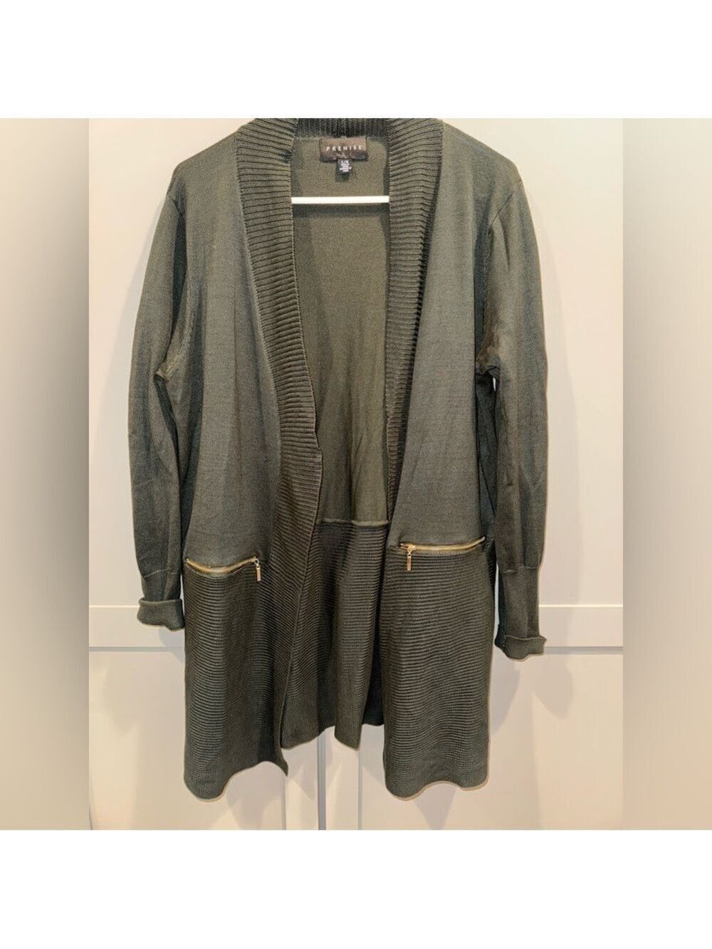 Green Open Front Cardigan with Gold Zipper Pockets